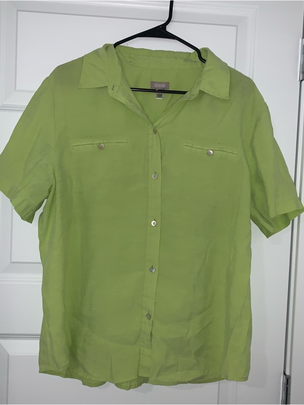 Chico's Lime Green Short Sleeve Button-Front Shirt